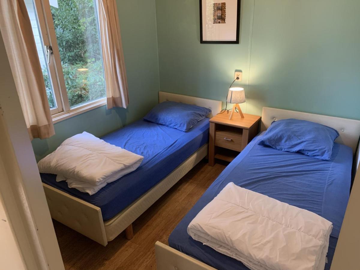 Sfeervolle Chalet Met Terras, H14 De Veldkamp, Epe, Voor 4 Personen Villa Esterno foto